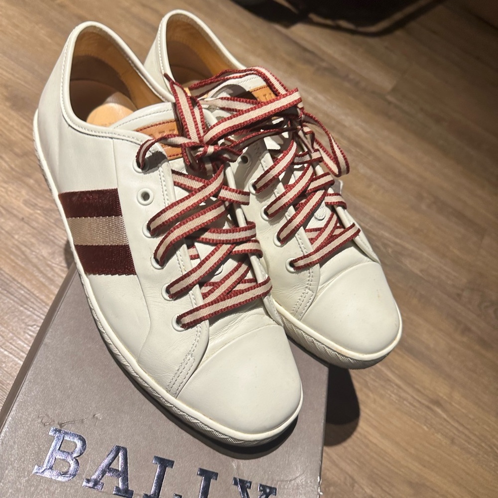 Bally Cream Sneakers with Burgundy Accents